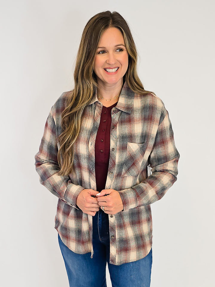 CLASSIC PLAID LONG SLEEVE BUTTON UP SHIRT - GREY/BURGUNDY/BEIGE