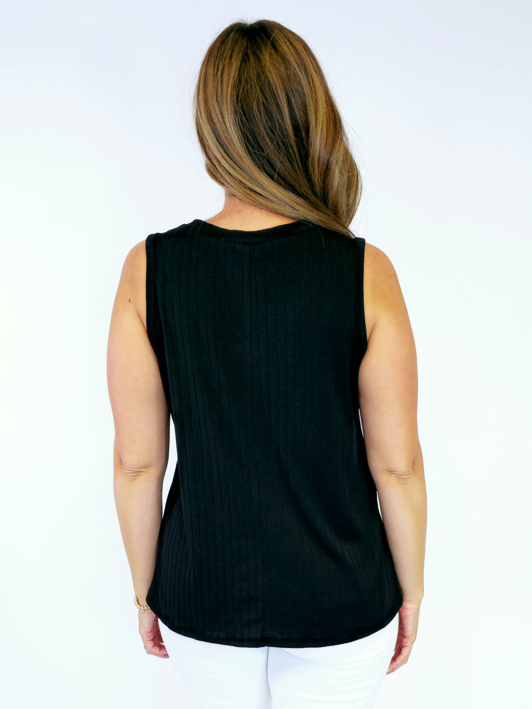 RIBBED V-NECK TANK TOP - BLACK