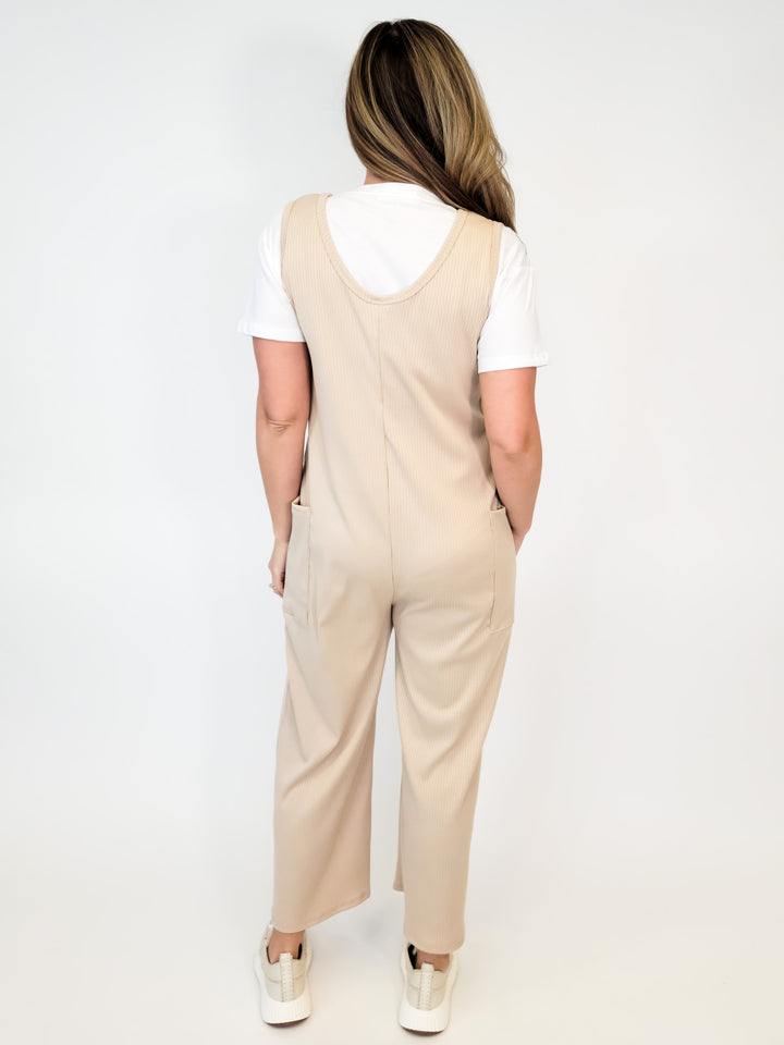 RIBBED FLOWY SLEEVELESS JUMPSUIT - TAUPE