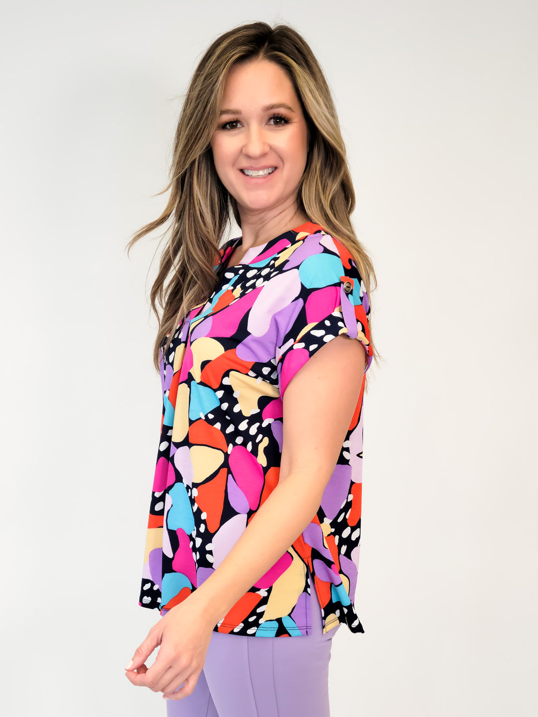 DEAR SCARLETT STRETCHY LIZ TOP WITH SHORT SLEEVES - NAVY ABSTRACT