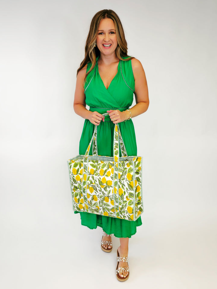 SOLID V-NECK WRAP MIDI DRESS W/TRIM DETAIL - KELLY GREEN
