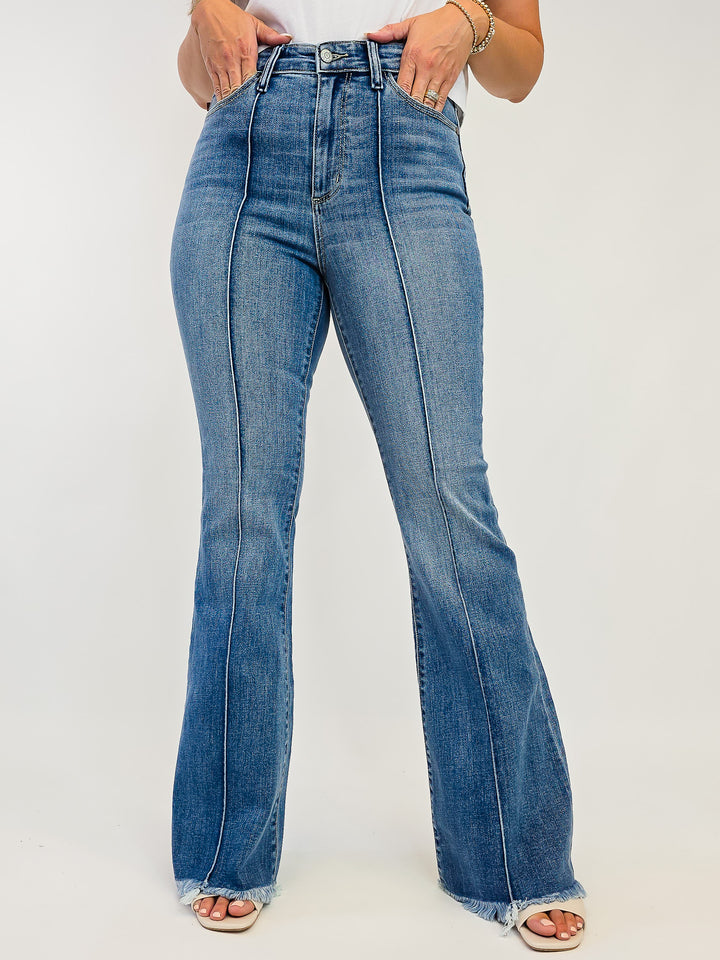 JUDY BLUE HW FRONT PINTUCK & FRAY HEM FLARE JEANS - MEDIUM WASH - 33" INSEAM