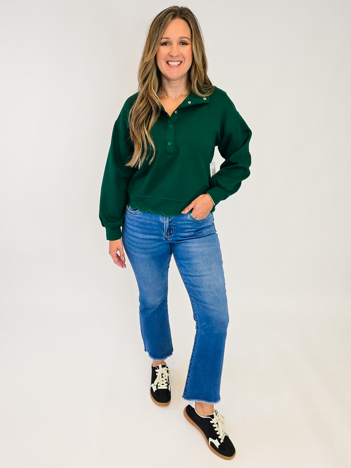 LONG SLEEVE SCALLOP HEM TOP - GREEN