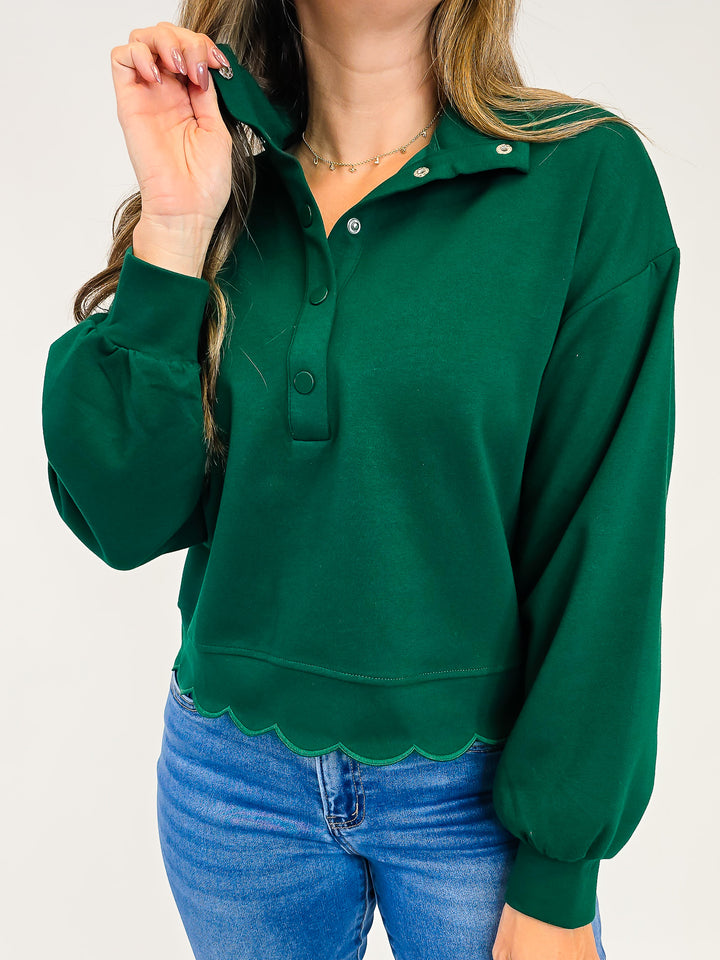 LONG SLEEVE SCALLOP HEM TOP - GREEN