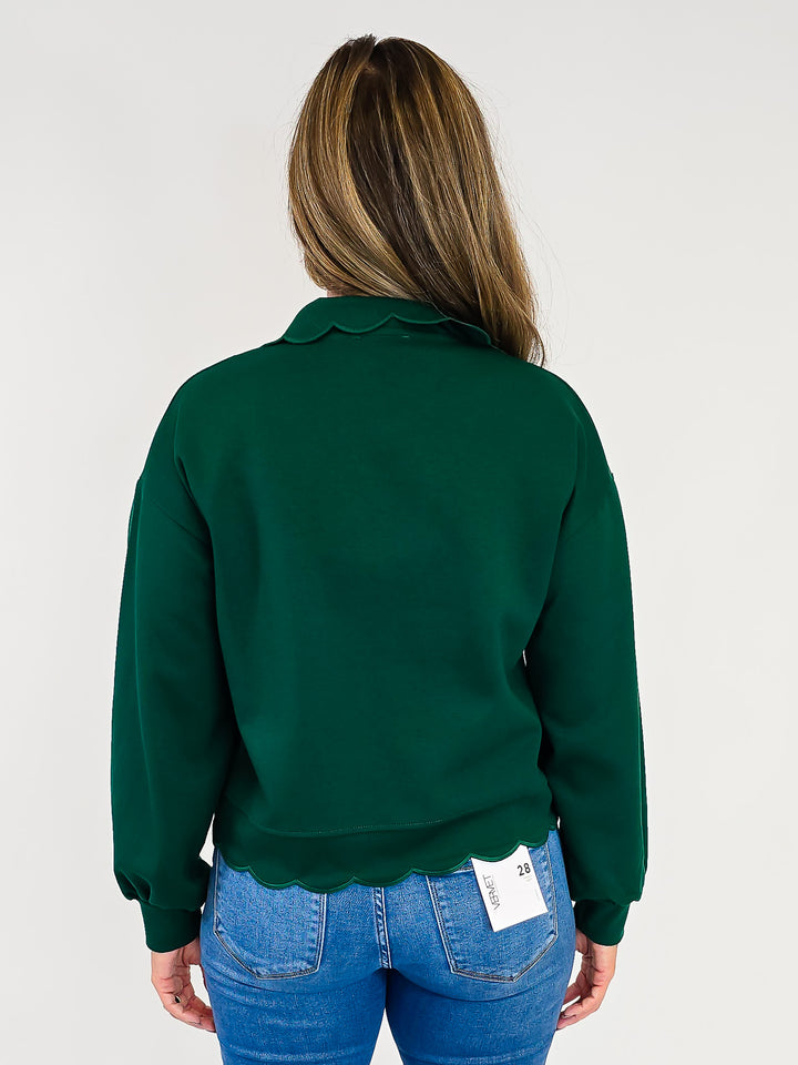 LONG SLEEVE SCALLOP HEM TOP - GREEN