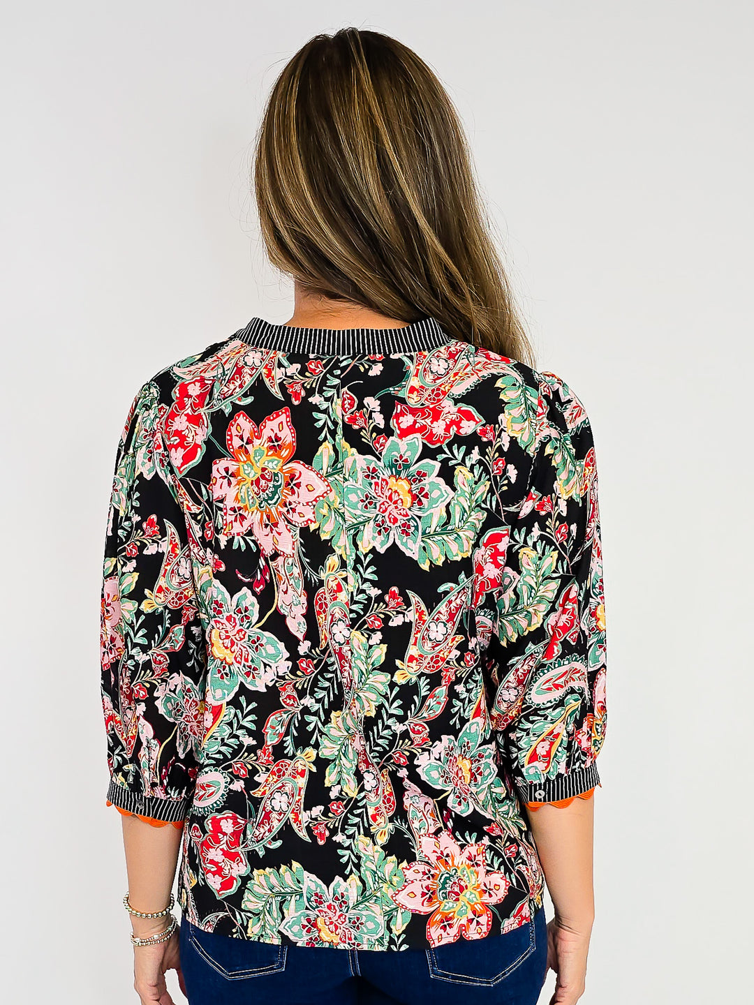 WAVY TRIM DETAILED FLORAL STRIPE MIXED TOP - BLACK
