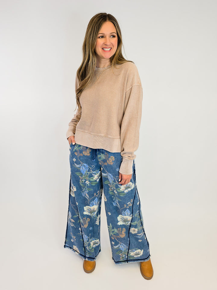 CORDED CROPPED SIDE SLIT CREW NECK PULLOVER - LIGHT MOCHA