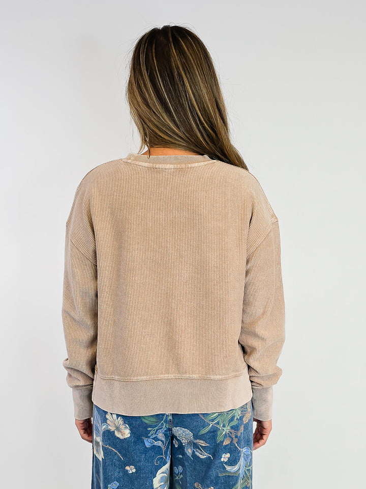 CORDED CROPPED SIDE SLIT CREW NECK PULLOVER - LIGHT MOCHA
