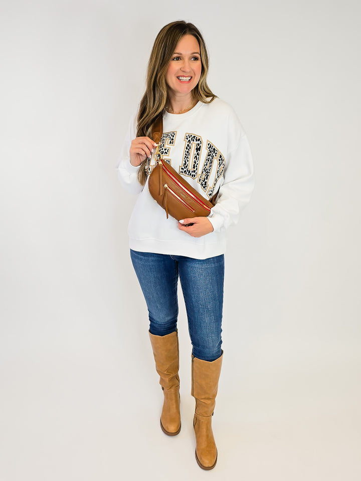 OVERSIZED LEOPARD 'GAME DAY' FLEECE SWEATSHRIT - WHITE