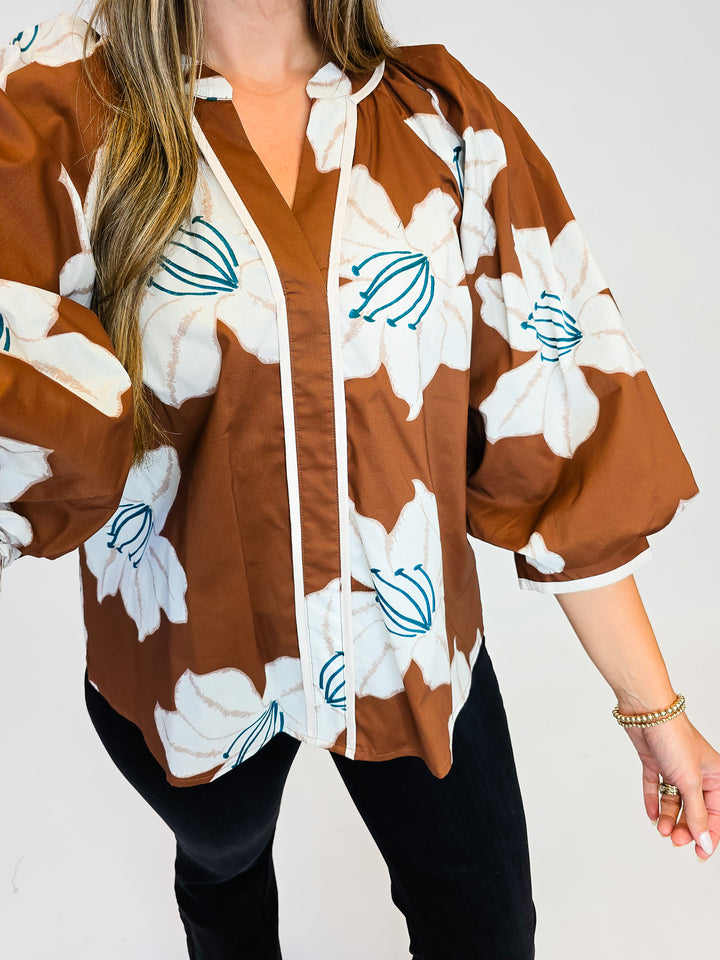3/4 PUFF SLEEVE FLORAL TOP - BROWN