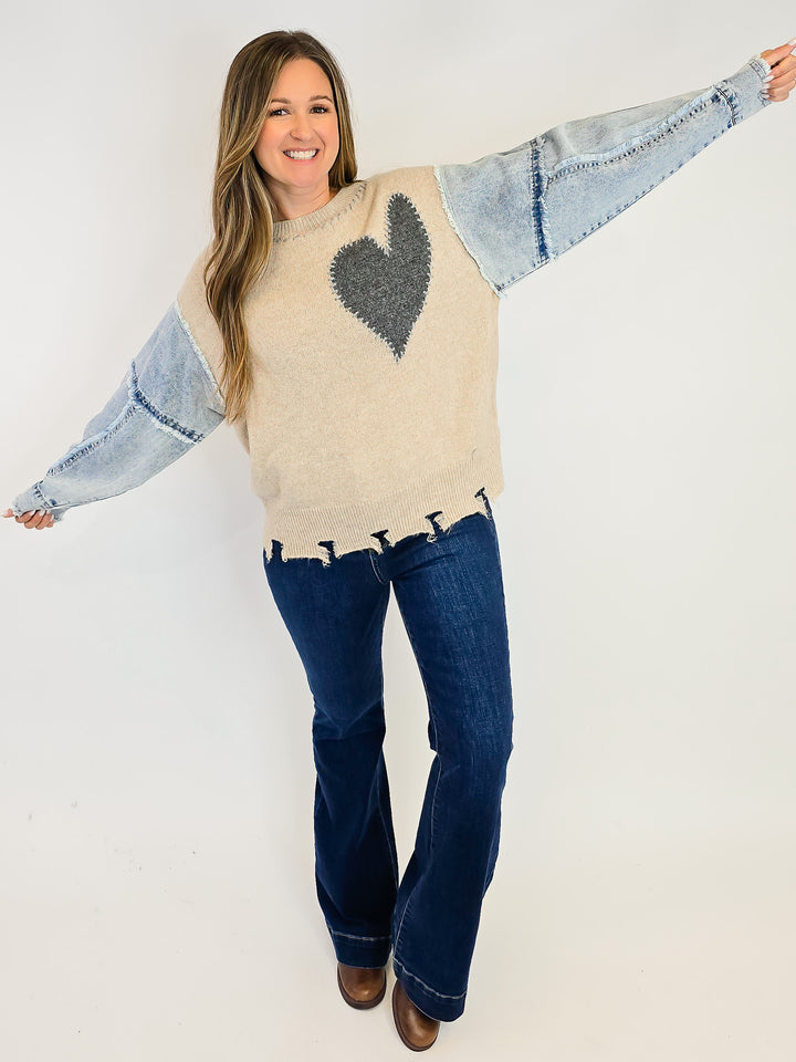 HEART PATCH FRONT KNITTED SWEATER - OATMEAL