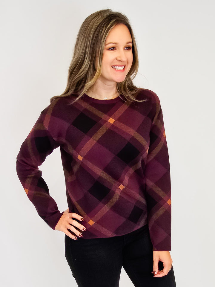 LONG SLEEVE CHECKERED JACQUARD SWEATER - PLUM