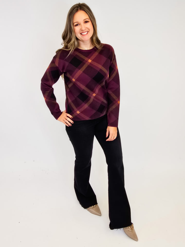 LONG SLEEVE CHECKERED JACQUARD SWEATER - PLUM