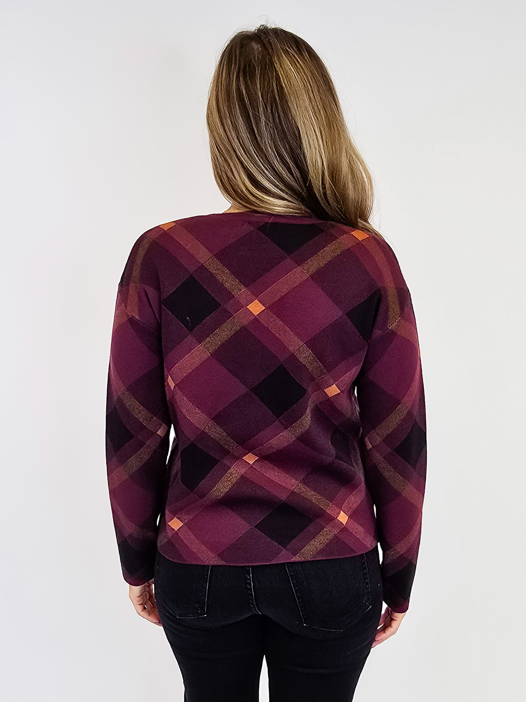 LONG SLEEVE CHECKERED JACQUARD SWEATER - PLUM
