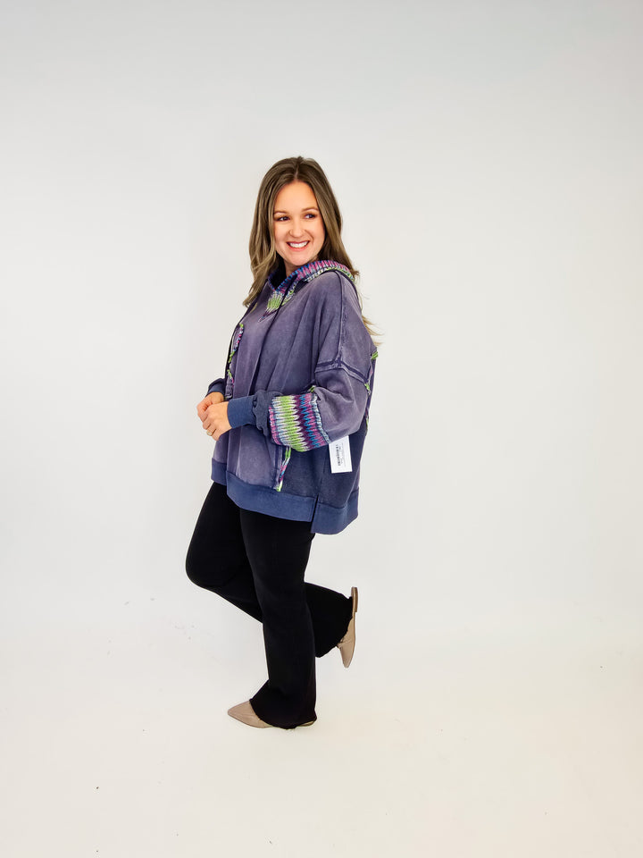 DAISY PATCH WASHED TERRY HOODIE PULLOVER - BLUEBERRY