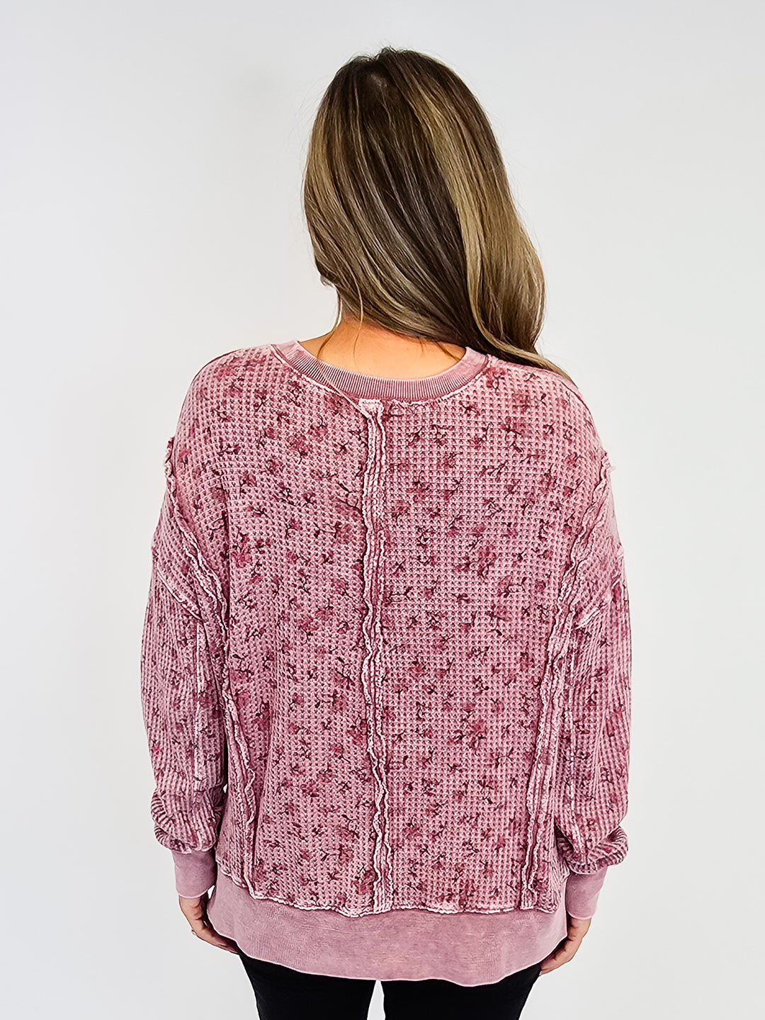 FLORAL PRINTED THERMAL MINERAL WASHED PULLOVER - MULBERRY