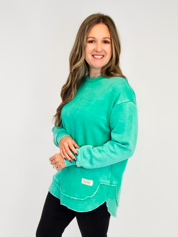 SOUTHERN COUTURE COMFY ROUND HERE TOP - ISLAND GREEN