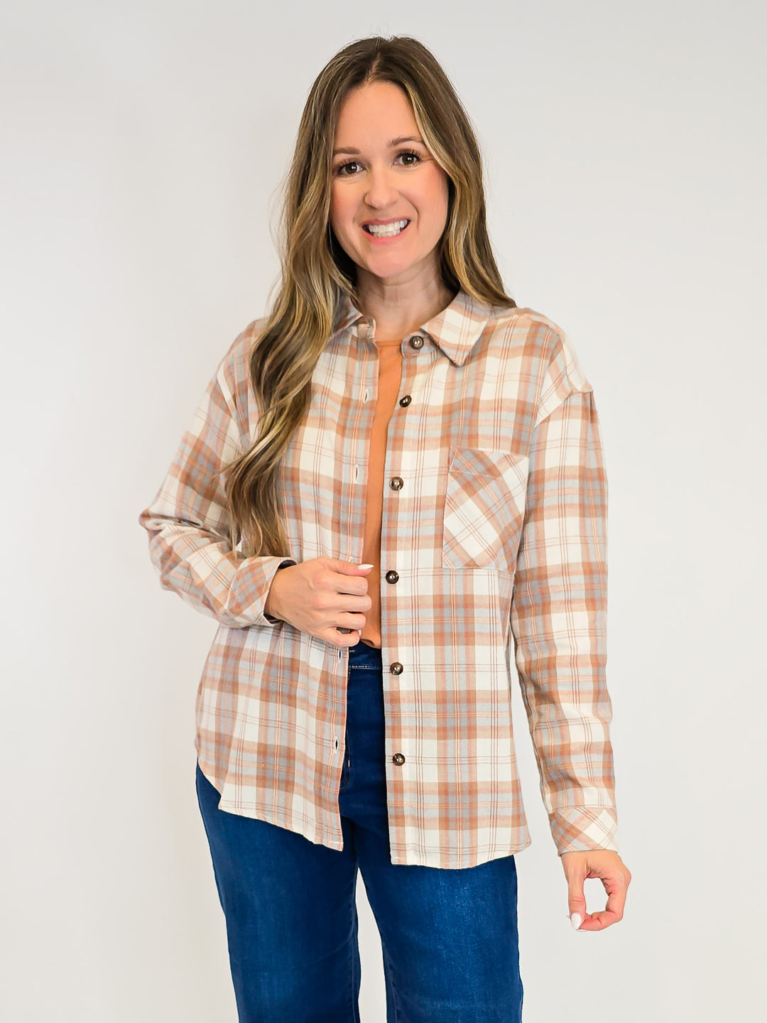 PLAID BUTTON DOWN SHIRT - CAMEL