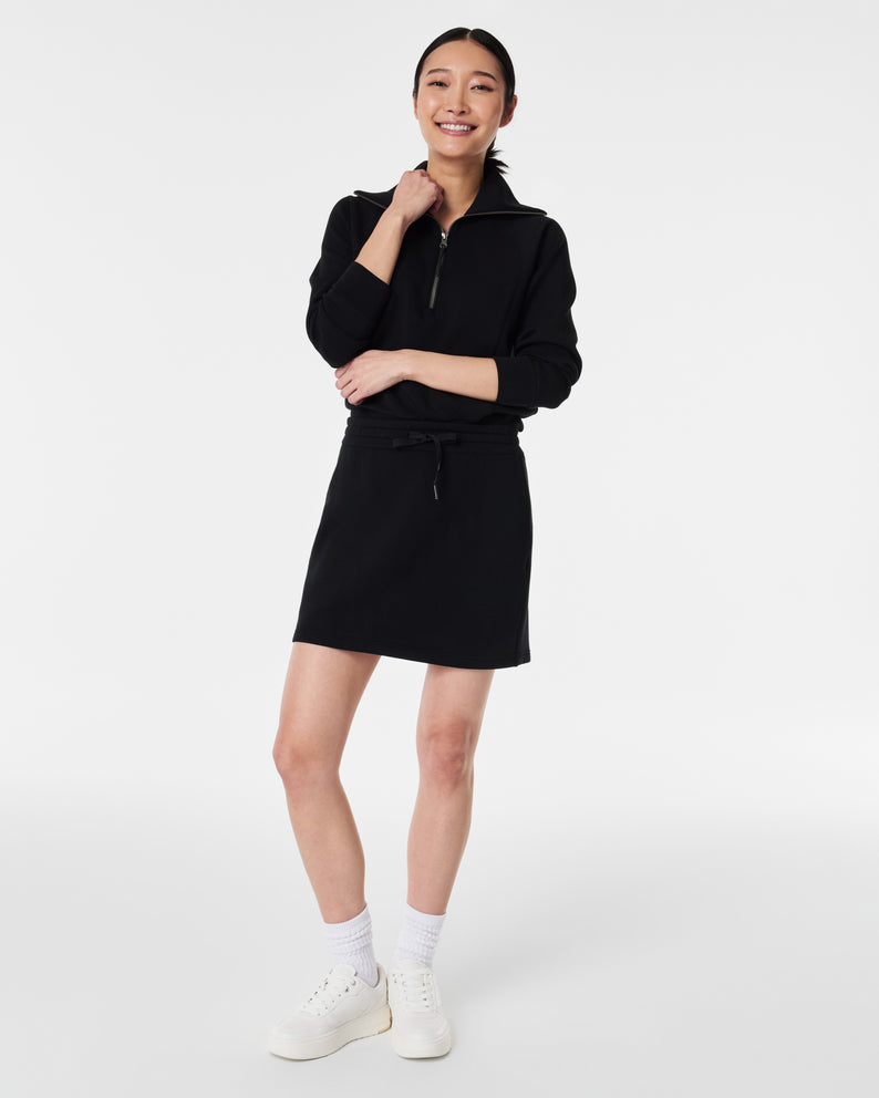 AIRESSENTIALS MINI SKORT - VERY BLACK