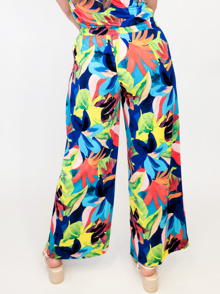 JERSEY KNIT VACATION PRINT WIDE LEG PANT - LIME/BLUE