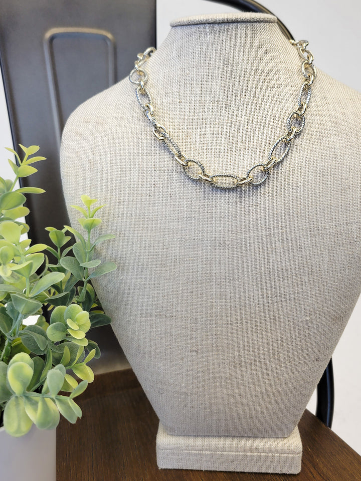TWO TONE ROPE CHAIN LINK NECKLACE - GOLD SILVER