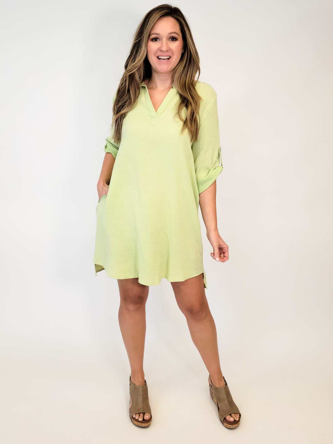 COTTON BUTTON TAP MINERAL WASHED SHIRT DRESS - GREEN