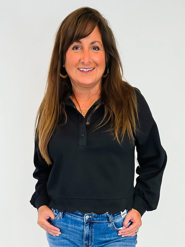 LONG SLEEVE SCALLOP HEM TOP - BLACK