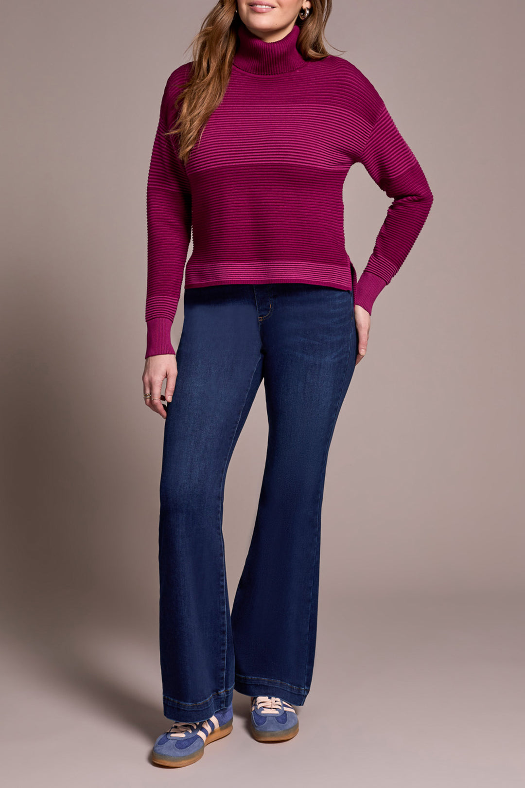 TURTLENECK HIGH LOW SWEATER W/SIDE SLITS - PLUM WINE