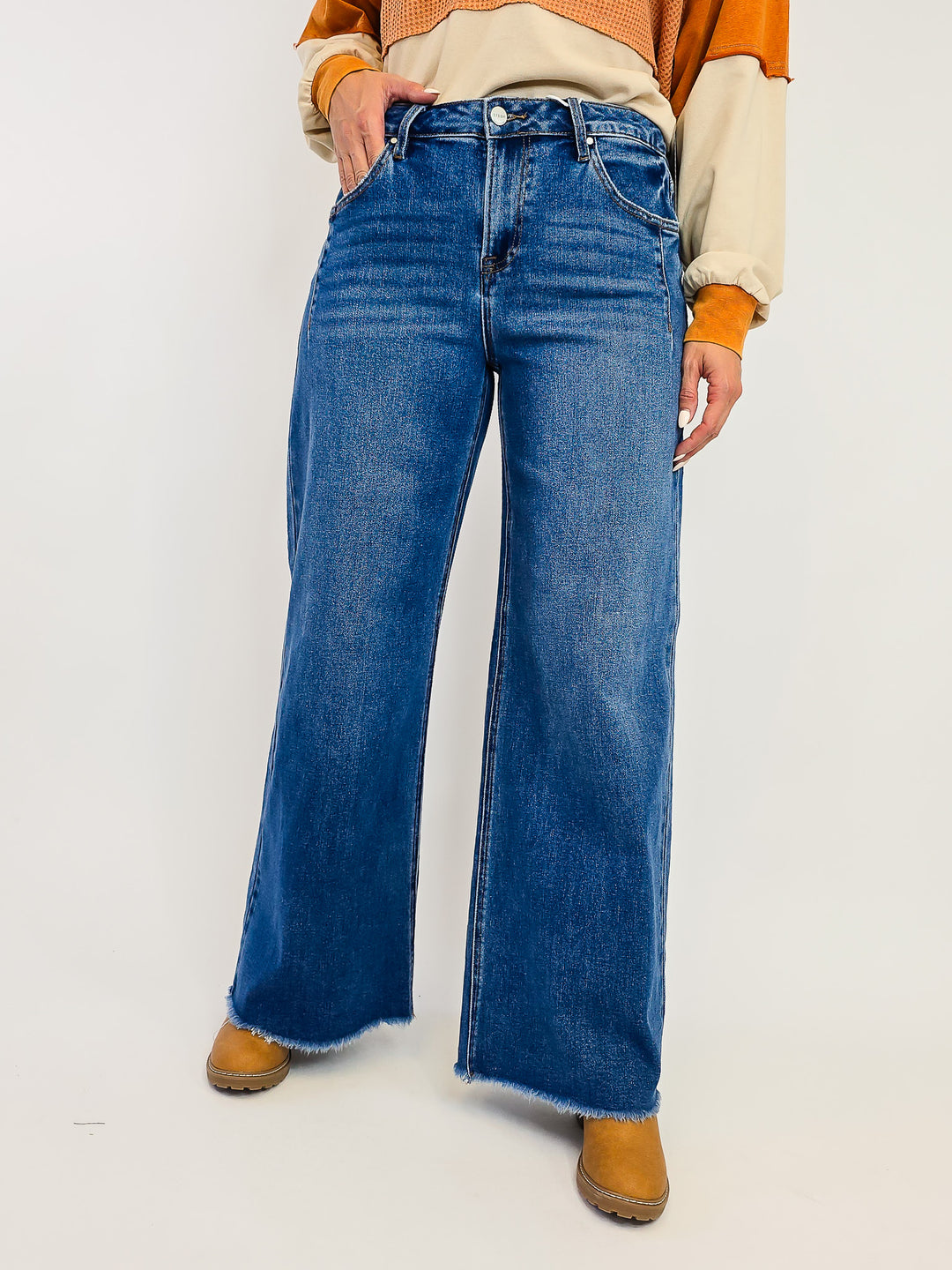 RISEN MID RISE FRAY HEM WIDE LEG JEANS - DARK - 30.5" INSEAM