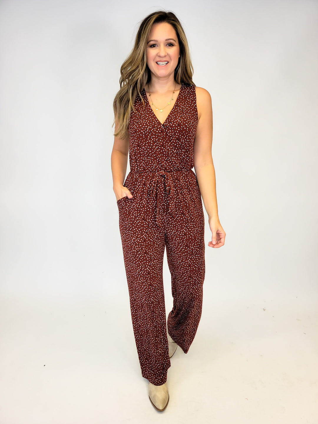 DOT PRINT SLEEVELESS LINED JUMPSUIT - BROWN
