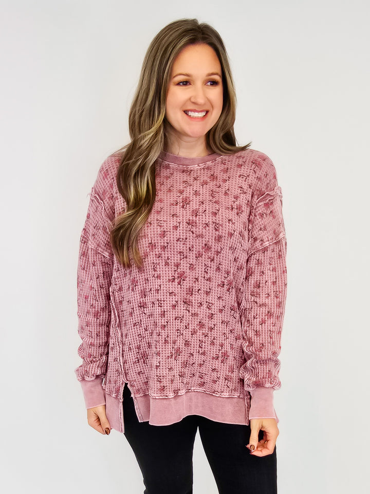 FLORAL PRINTED THERMAL MINERAL WASHED PULLOVER - MULBERRY