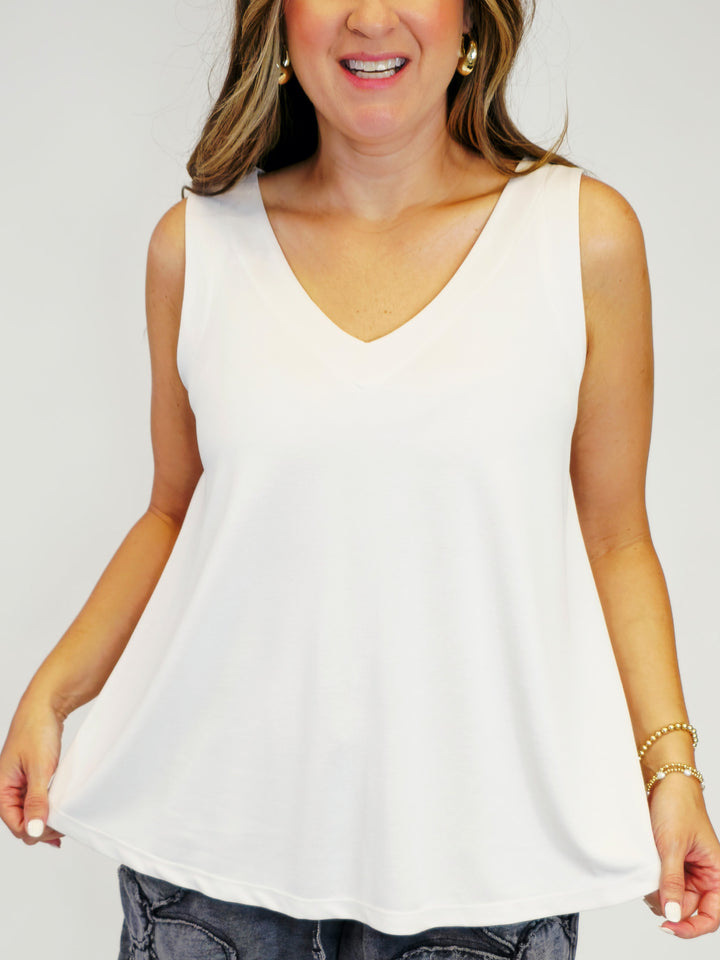 MODAL V-NECK SLEEVELESS SWING TOP - CREAM
