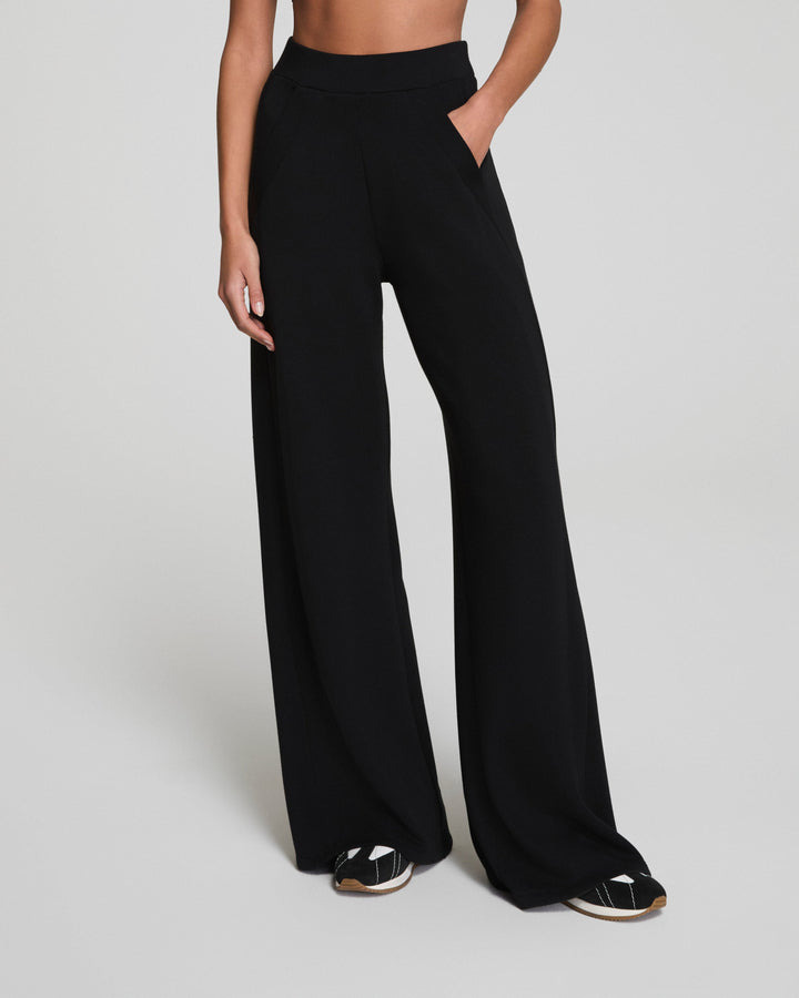 SPANX AIRESSENTIALS WIDE LEG TRACK PANTS - VERY BLACK