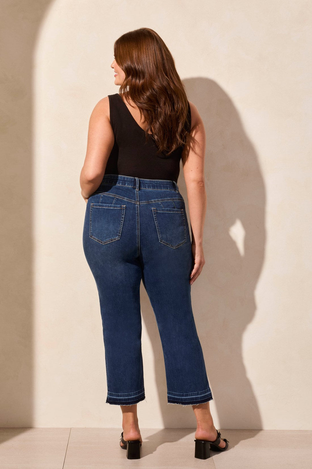 SOPHIA CURVY MICRO FLARE CROP JEANS - STORMY BLUE