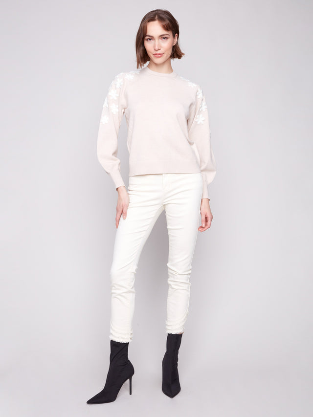 CREW NECK SWEATER W/EMBROIDERED DETAILS - OAT