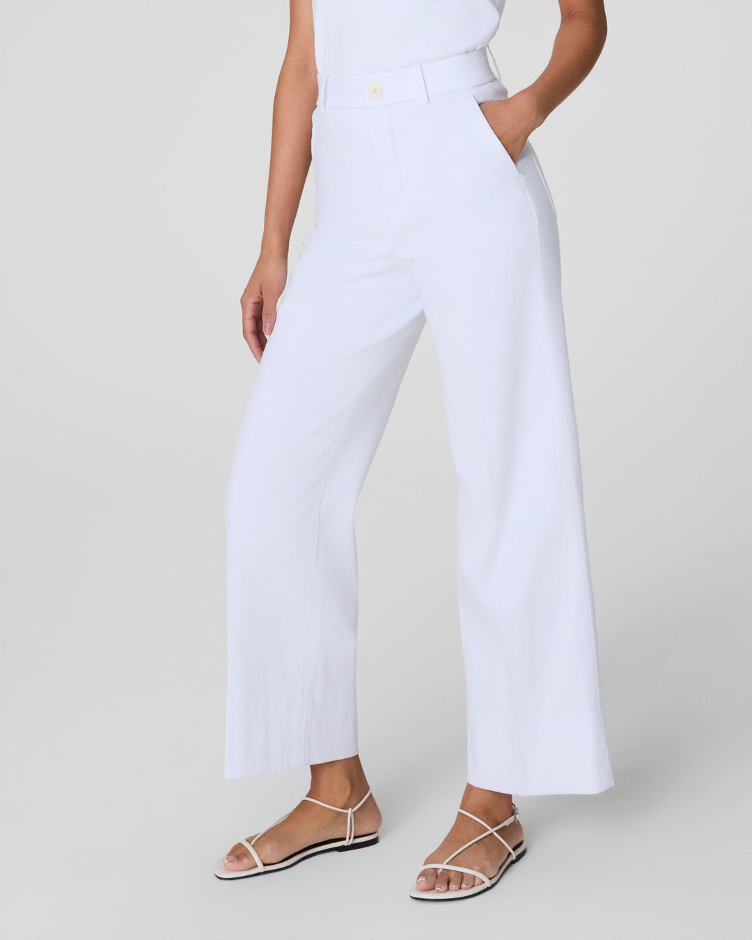 SPANXSUPERSMOOTH STRETCH TWILL CROPPED WIDE LEG PANT - WHITE