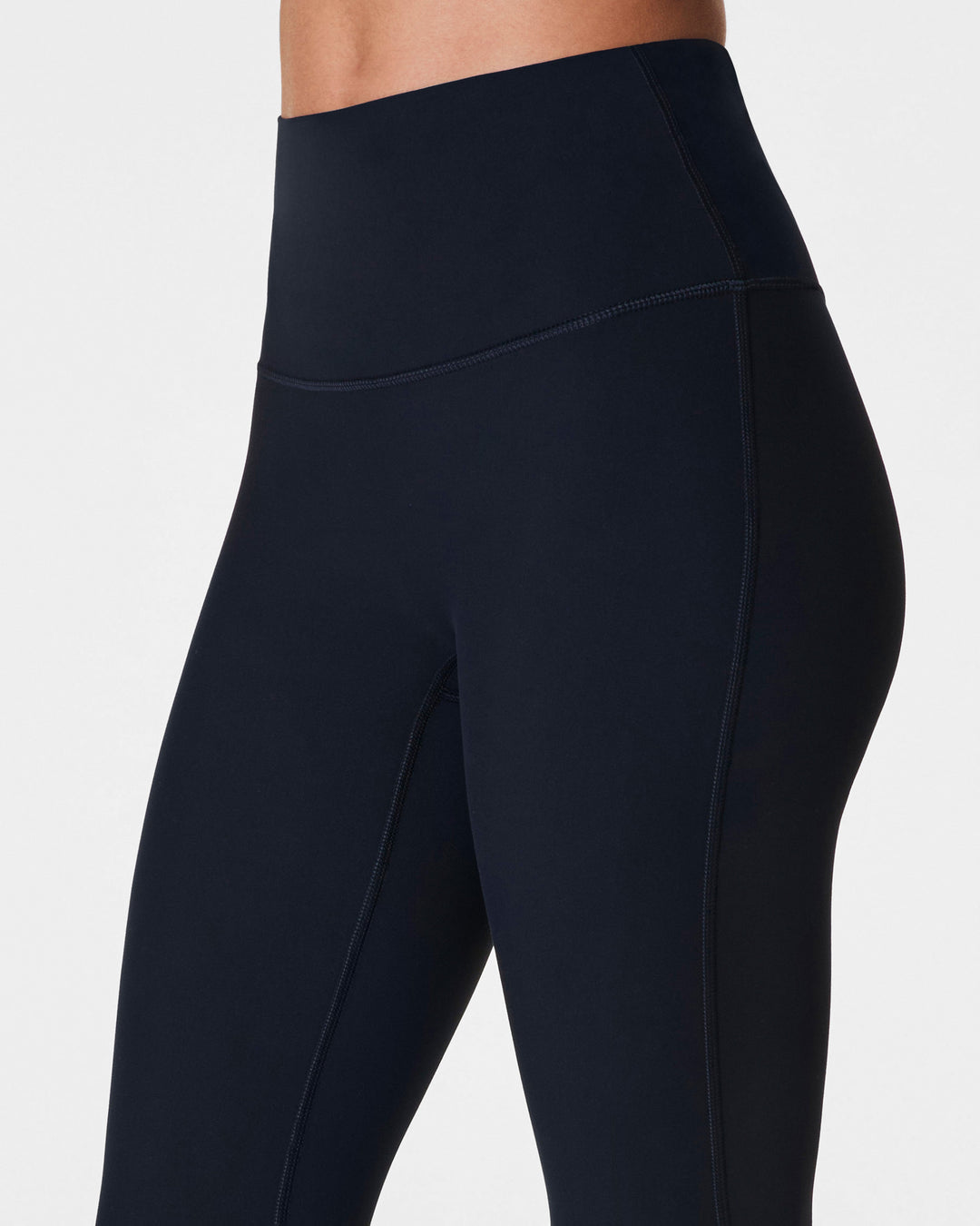 SPANX SPANXSMOOTH ONFORM MICRO FLARE PANT - VERY BLACK