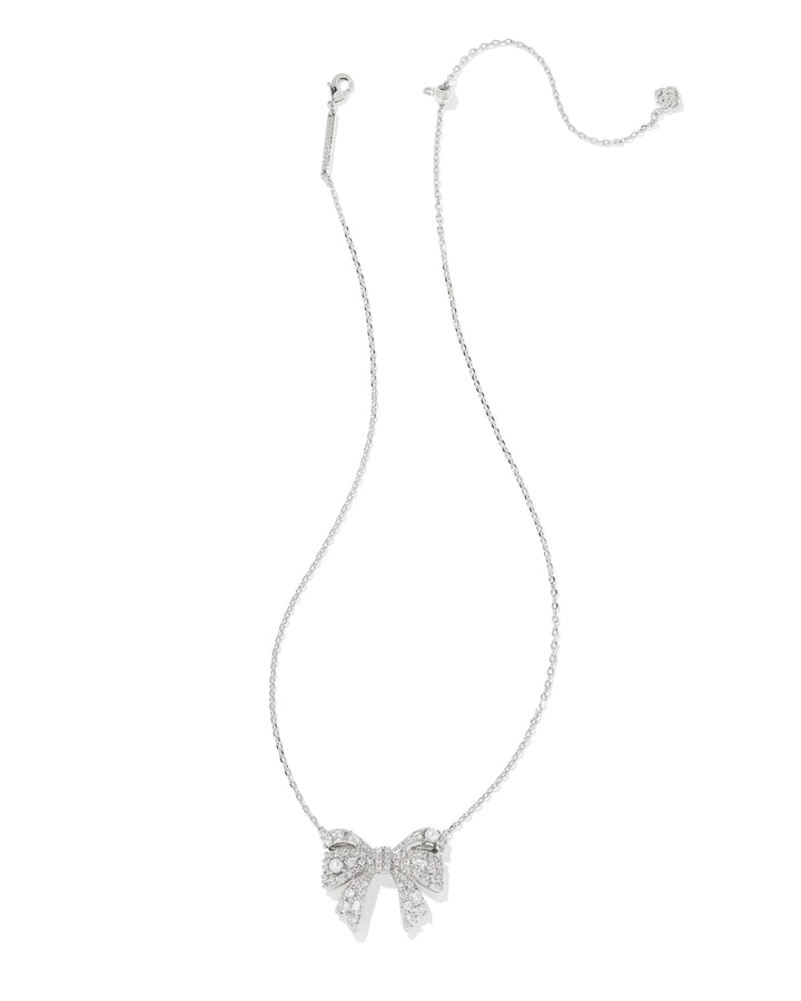 KENDRA SCOTT KRISTA BOW SHORT PENDANT NECKLACE - SILVER WHITE MIX