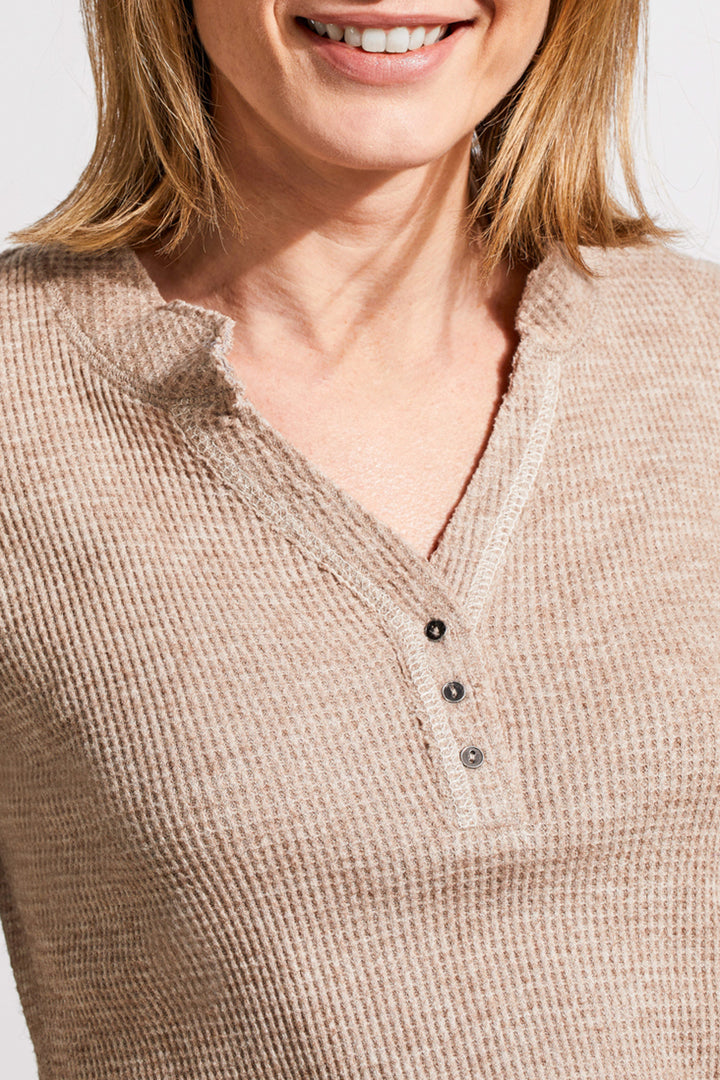 HENLEY TOP W/BUTTONS - OATMEAL