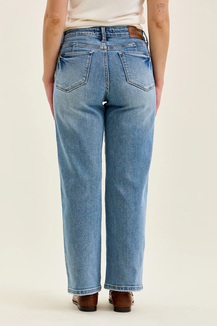 JUDY BLUE MR TUMMY CONTROL STRAIGHT PETITE JEANS - VINTAGE MEDIUM - 28" INSEAM