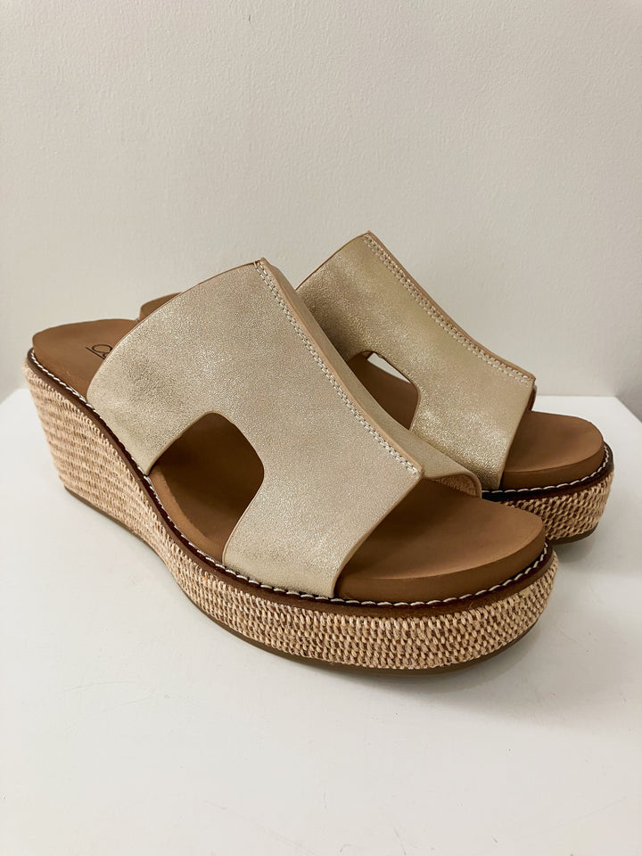 CORKY'S KISS N TELL WEDGE SANDAL - WASHED GOLD METALLIC