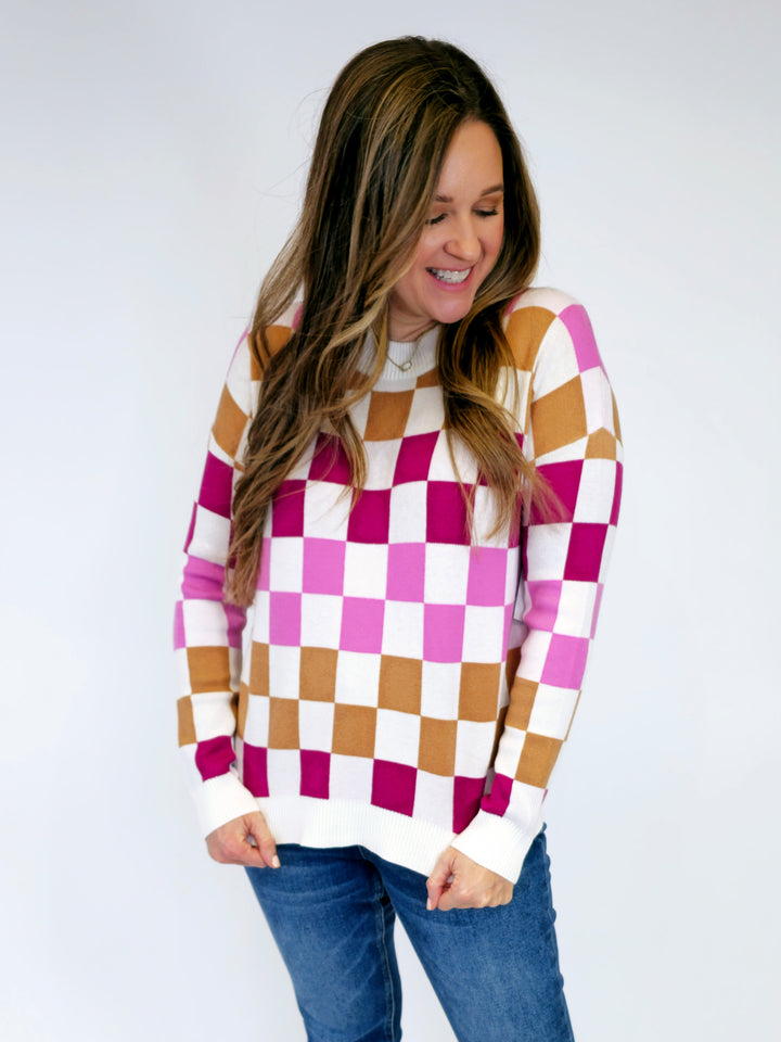 CHECKERBOARD PULLOVER SWEATER - PINK