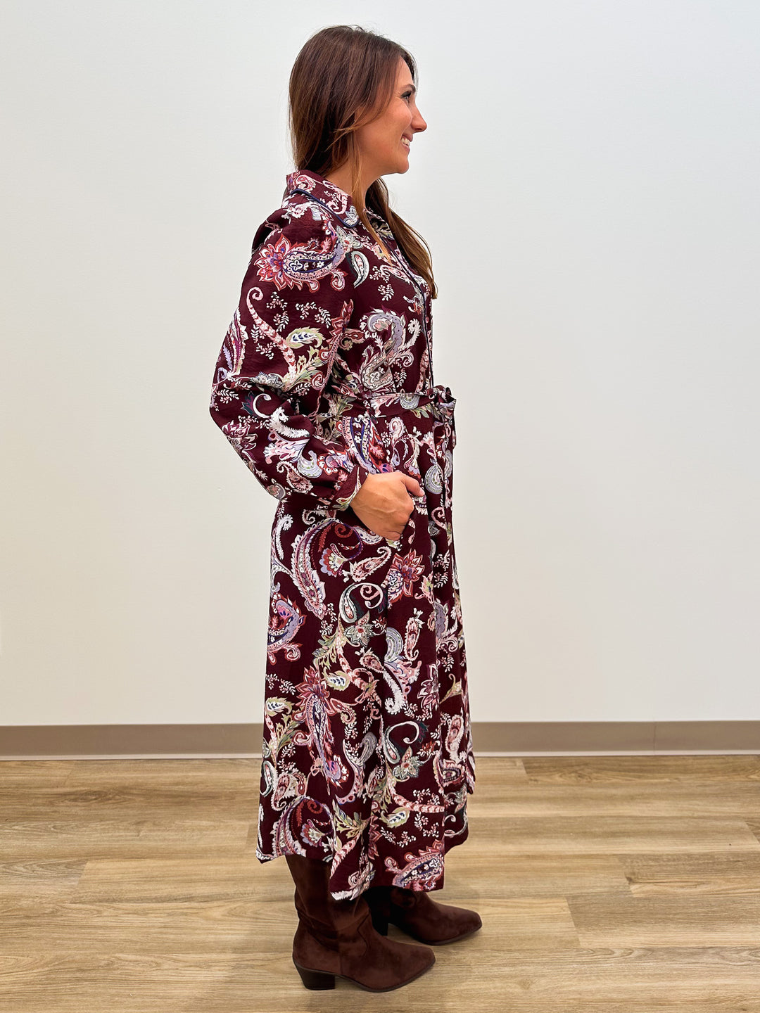 L/S PAISLEY BUTTON DOWN BELTED MIDI DRESS - MERLOT