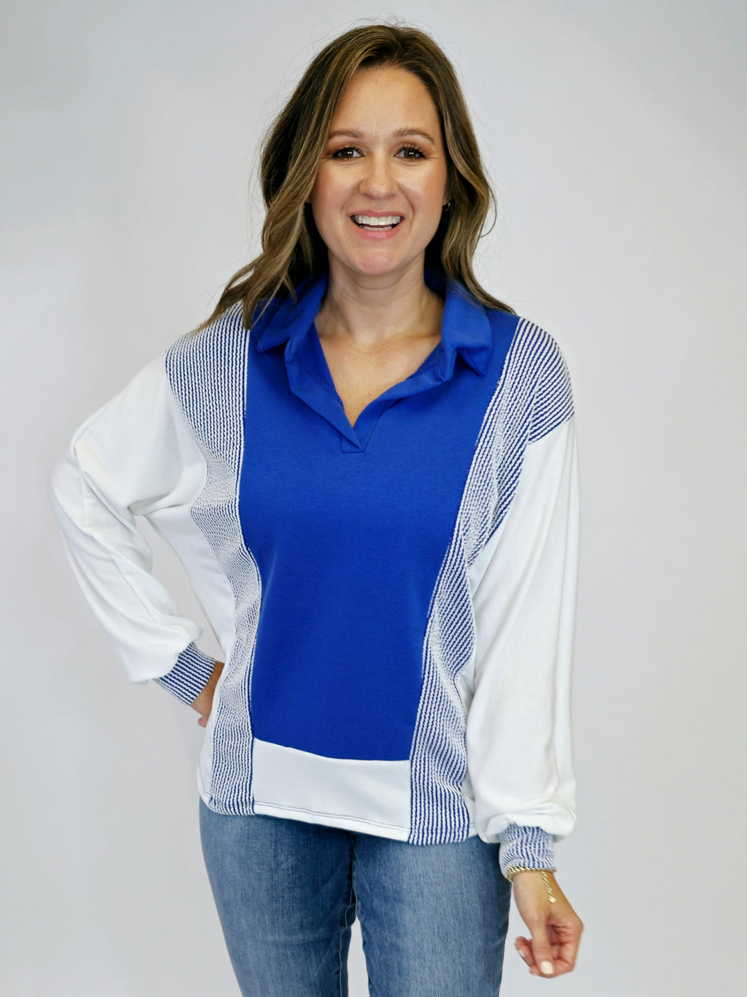 TWO TONE RIBBED COLLARED SWEATSHIRT - ROYAL/WHITE