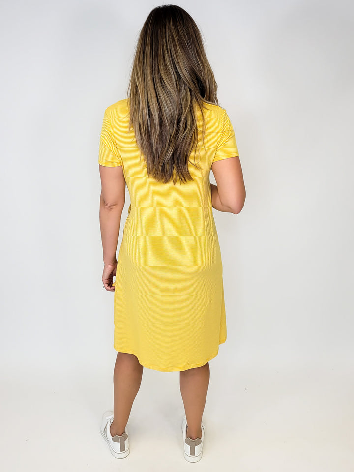 SIDE CINCHED T-SHIRT DRESS - YELLOW