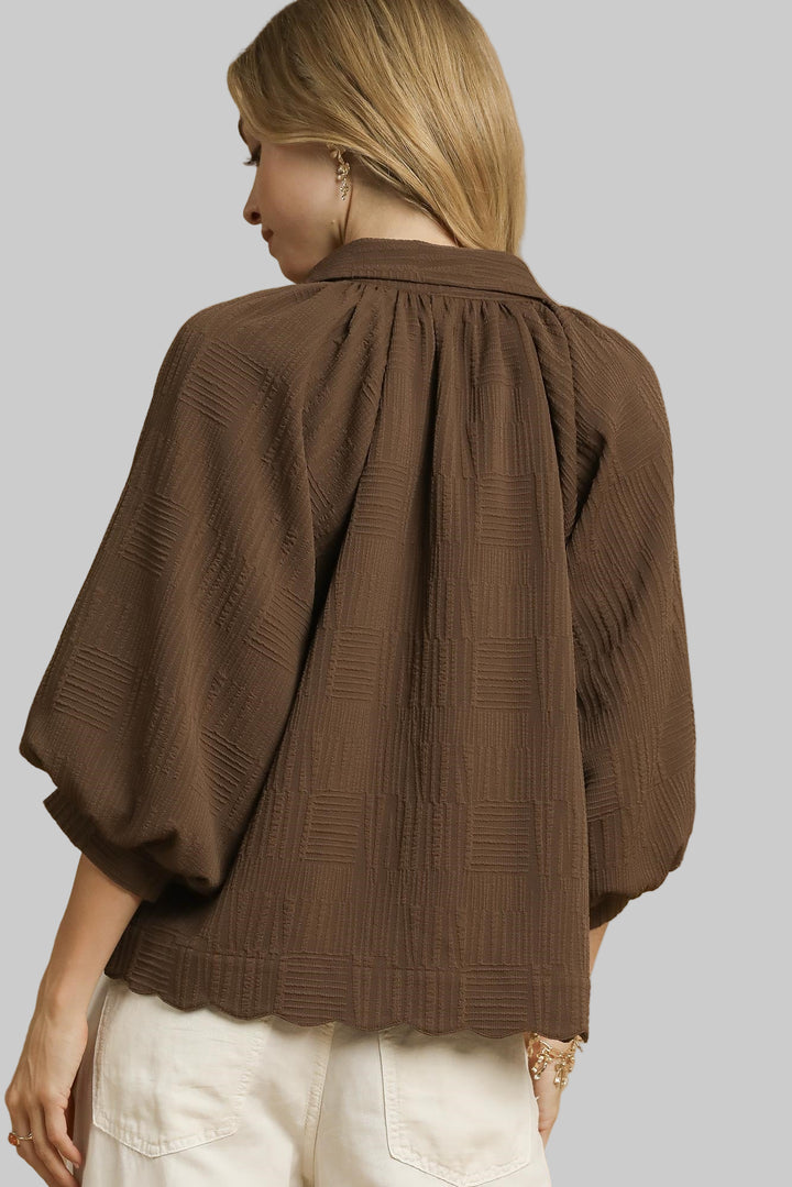 TEXTURED V-NECK COLLARED BLOUSE - BROWN
