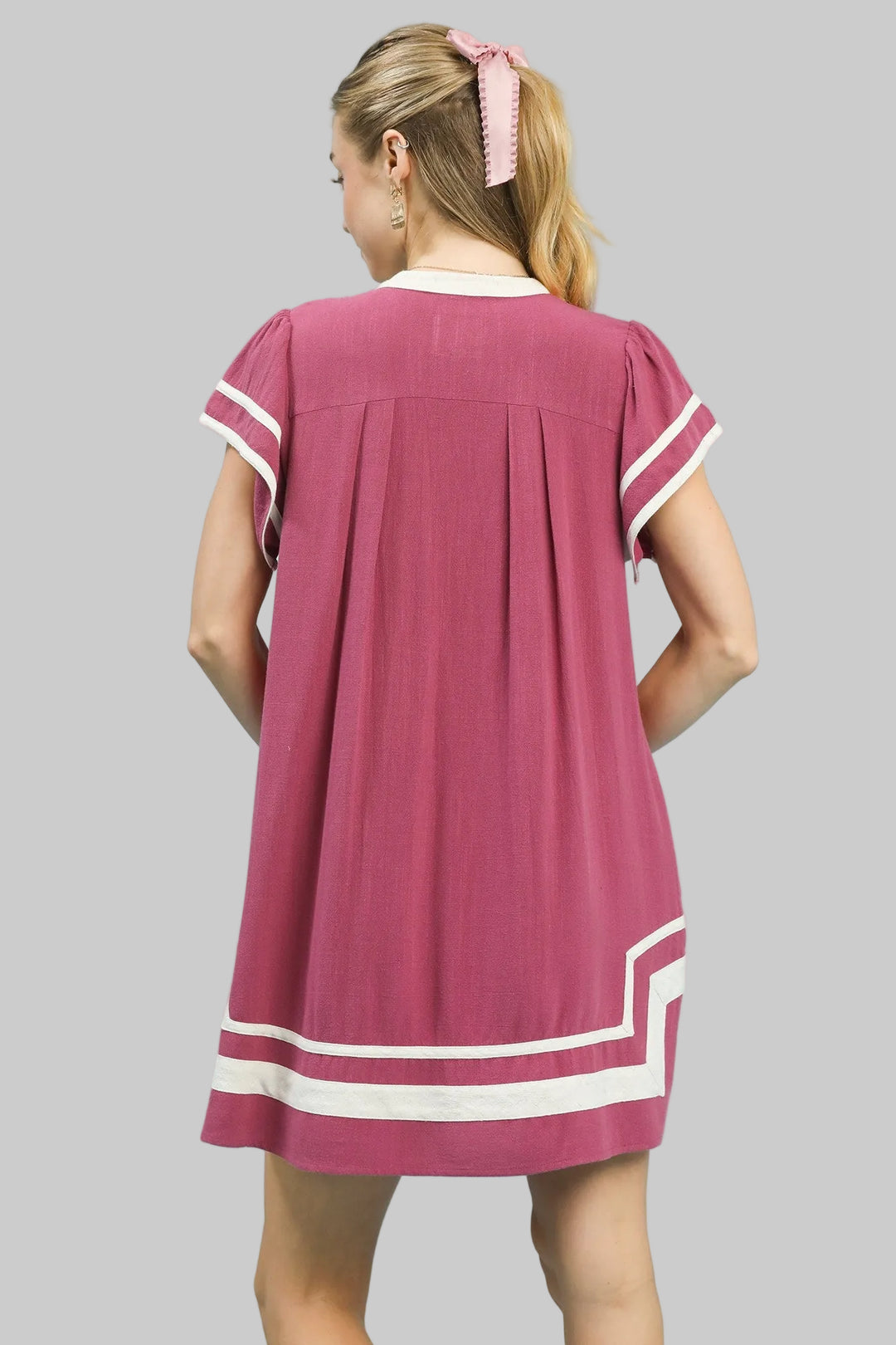 FLUTTER SLEEVE LINEN CONTRAST TRIM SHORT DRESS - BERRY