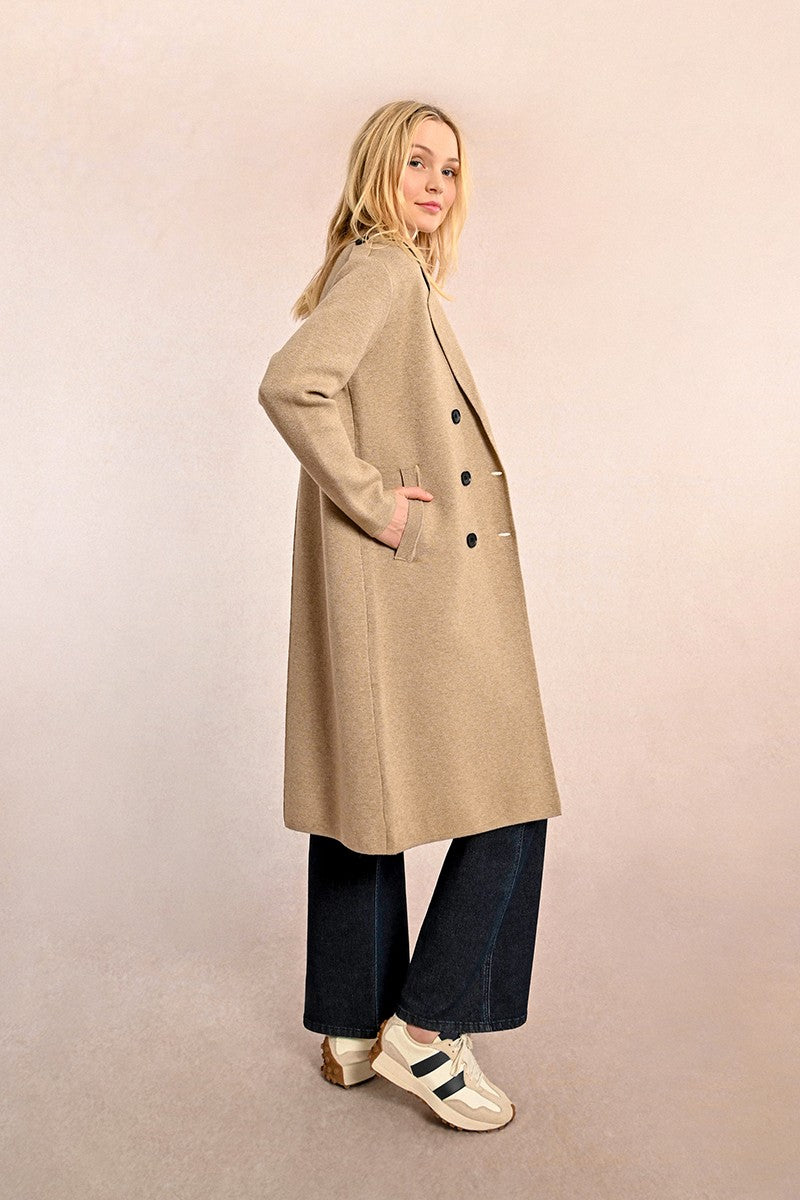 LONG KNITTED COAT W/BUTTONS - BEIGE