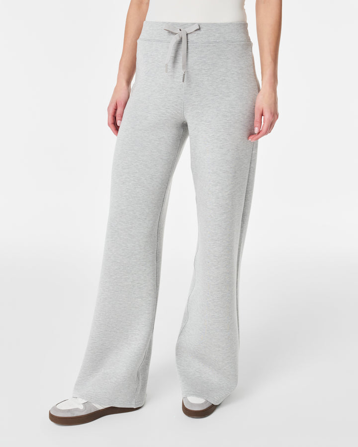 AIRESSENTIALS WIDE LEG PANTS - LIGHT HEATHER GREY