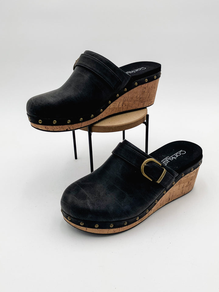 CORKY'S 'WHO KNEW' WEDGE CLOG - BLACK